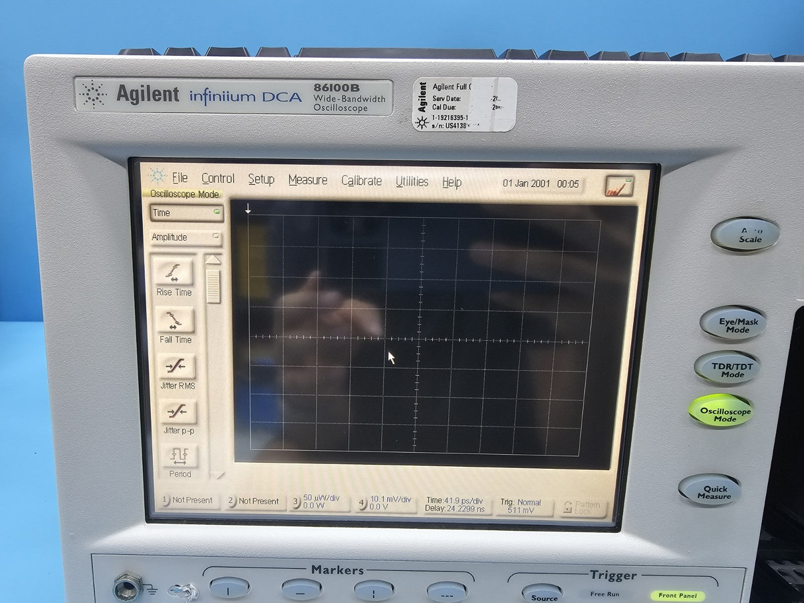 Agilent 86100B Infiniium DCA Wideband Oscilloscope with Optical Unit