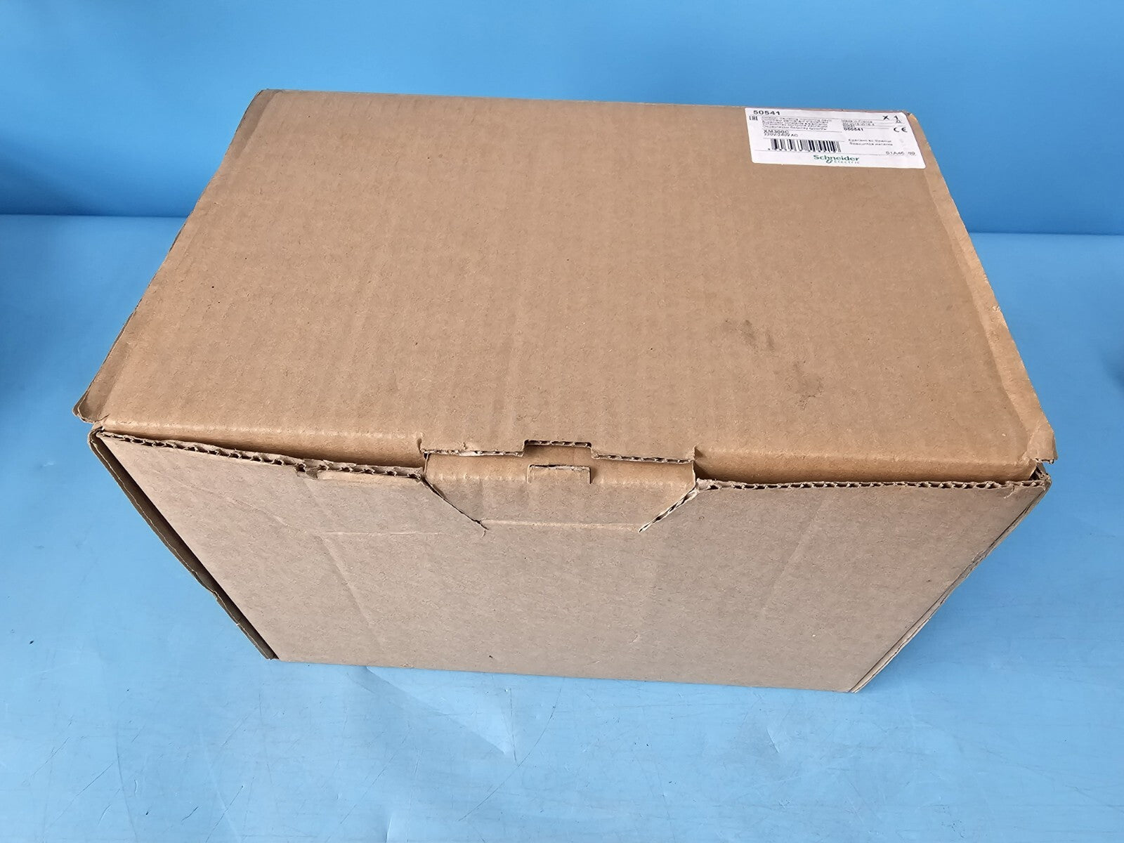 New Schneider XM300C 50541 Vigilohm Insulation Monitor