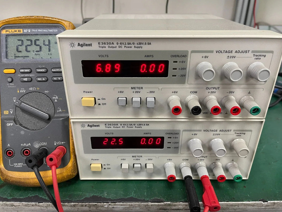 Agilent E3630A Triple Output 0-6V/5A DC Power Supply