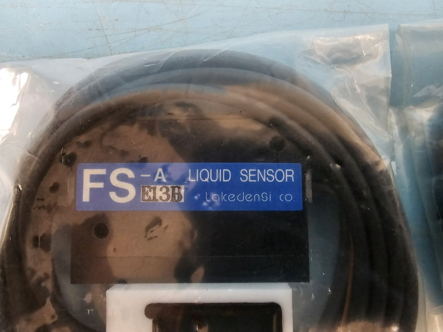 New Lakedensi FS-A E13B Liquid Sensor