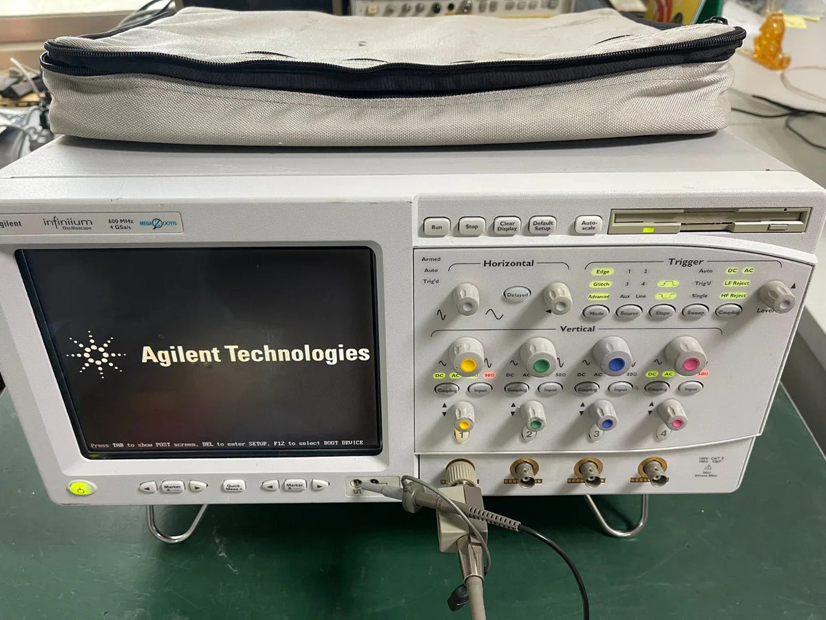 Agilent 54831B Oscilloscope 600MHz 4GSa/s