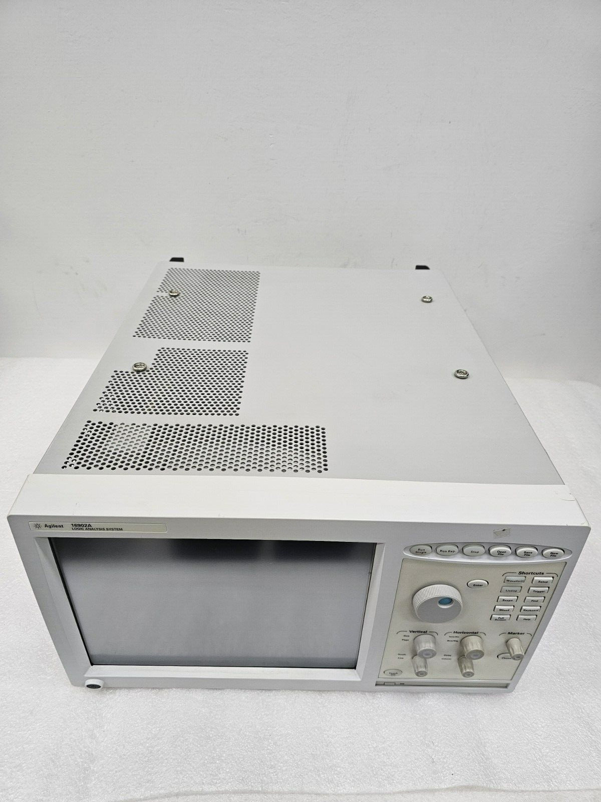 Agilent 16902A Logic Analysis System