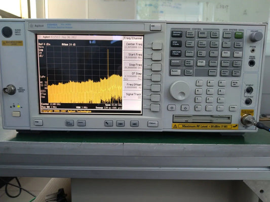 Agilent E4446A 3GHz Portable Spectrum Analyzer