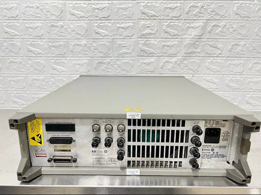 Used Agilent 83752B 1-20GHz Synthesized Sweeper