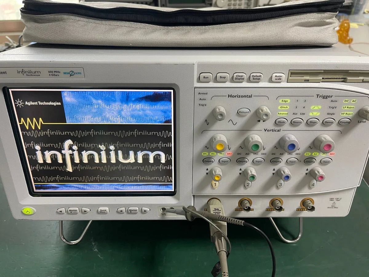 Agilent 54831B Oscilloscope 600MHz 4GSa/s