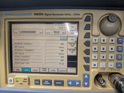 Rohde & Schwarz SM300 Signal Generator DC-3GHz Portable