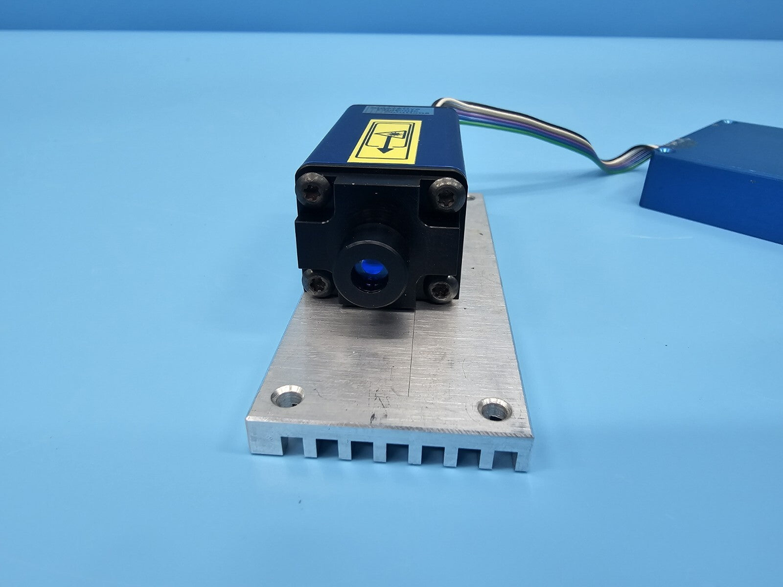 Innovative Photonic Solutions IPS Laser 10785SD0100B