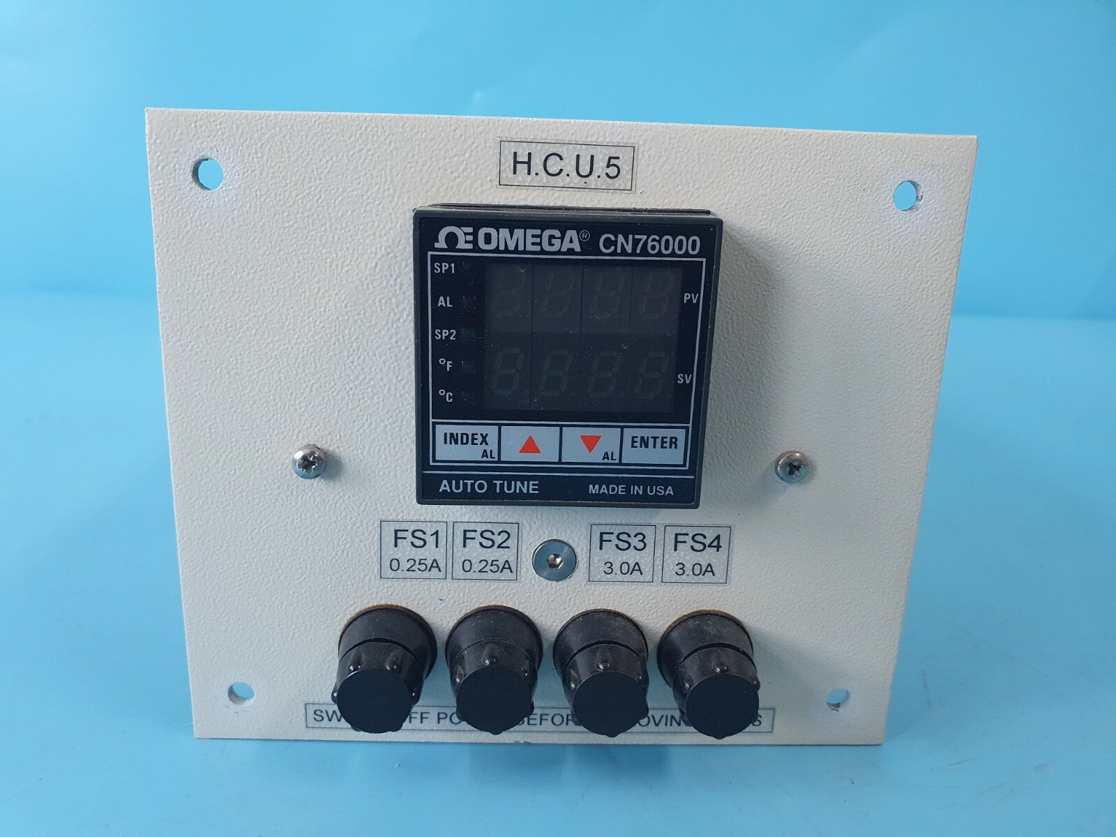 Omega CN76000 Temperature Control Switch Box