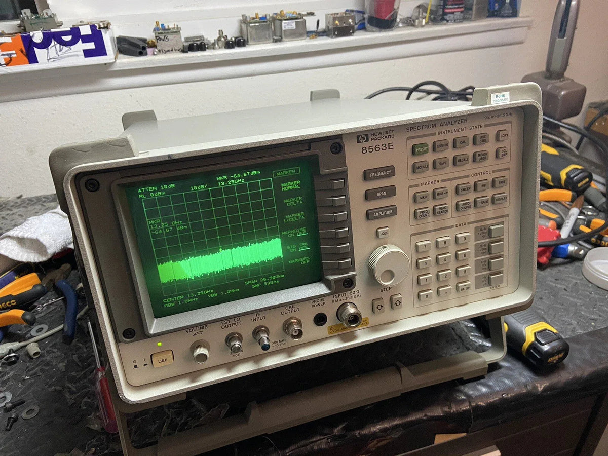 HP Agilent 8563E 26.9GHz Spectrum Analyzer