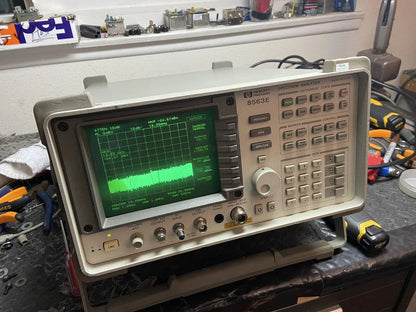 HP Agilent 8563E 26.9GHz Spectrum Analyzer