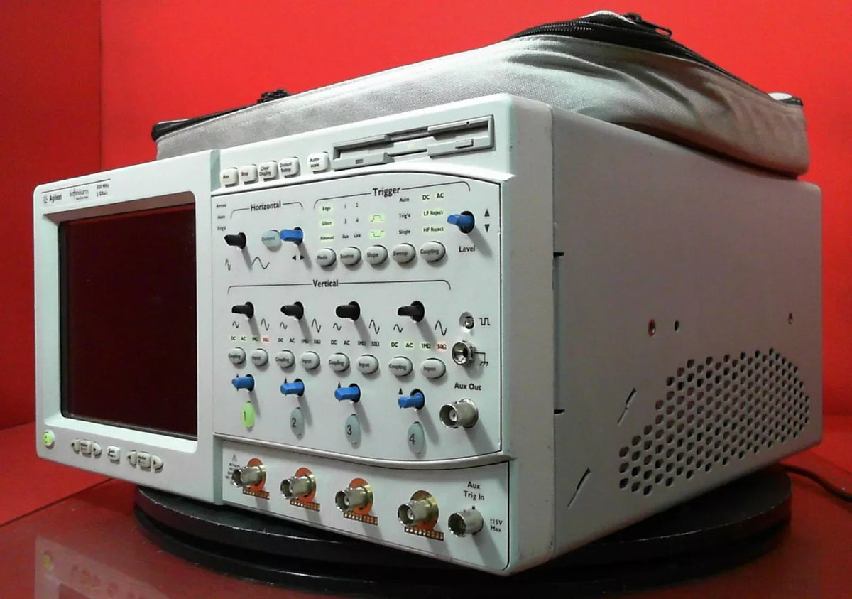 Agilent 54825N 500MHz 2GSa/s Infiniium Oscilloscope