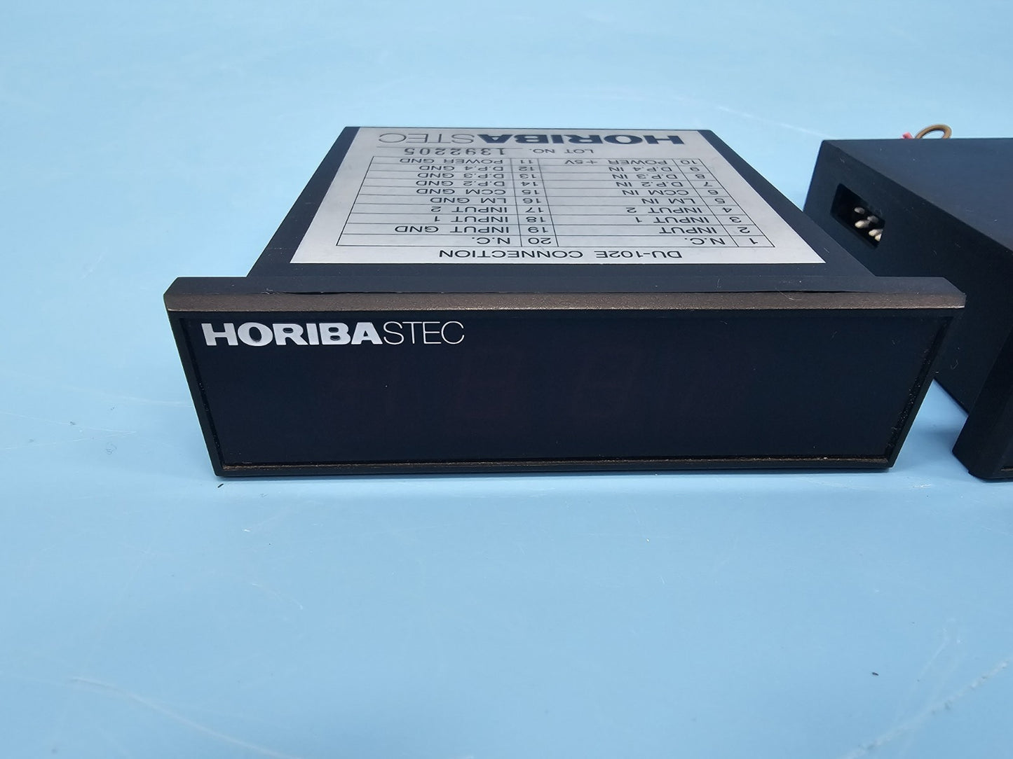Horiba Stec DU-102E Mass Flow Controller Meter