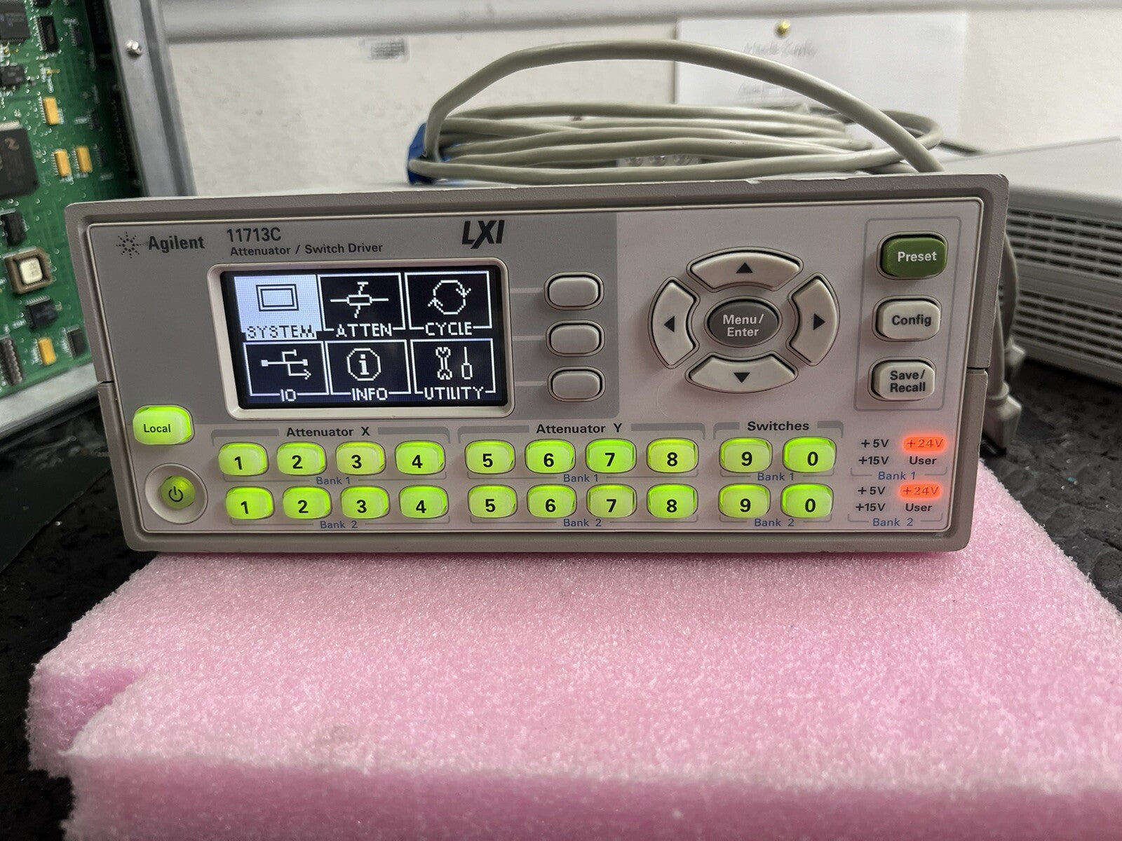 Agilent LXI 11713C Attenuator Switch Driver +5/+15/+24V 2 Banks