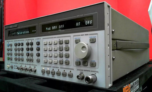 Agilent 8665B 0.1-6000MHz Signal Generator