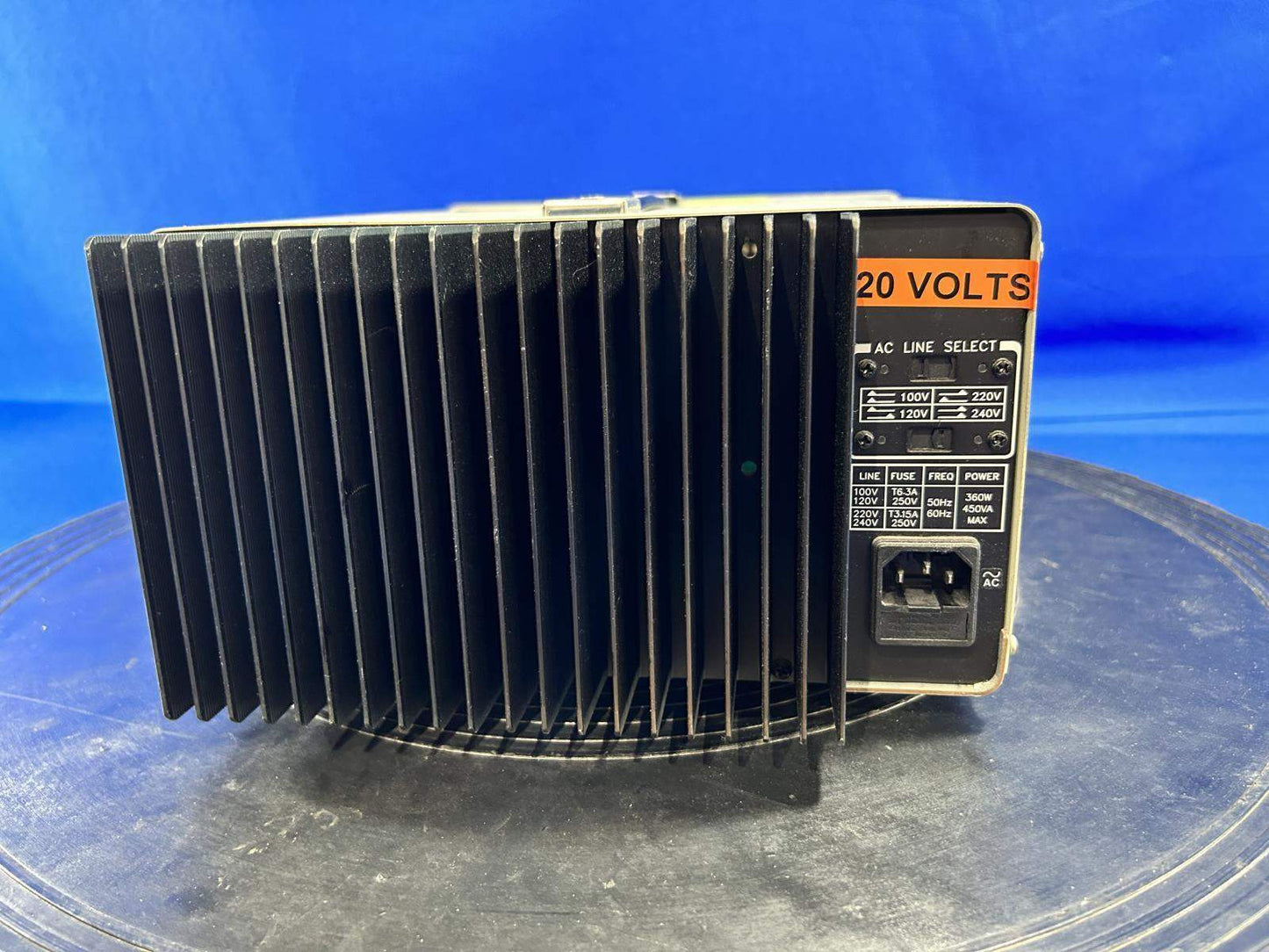Leader 760-3D DC Power Supply