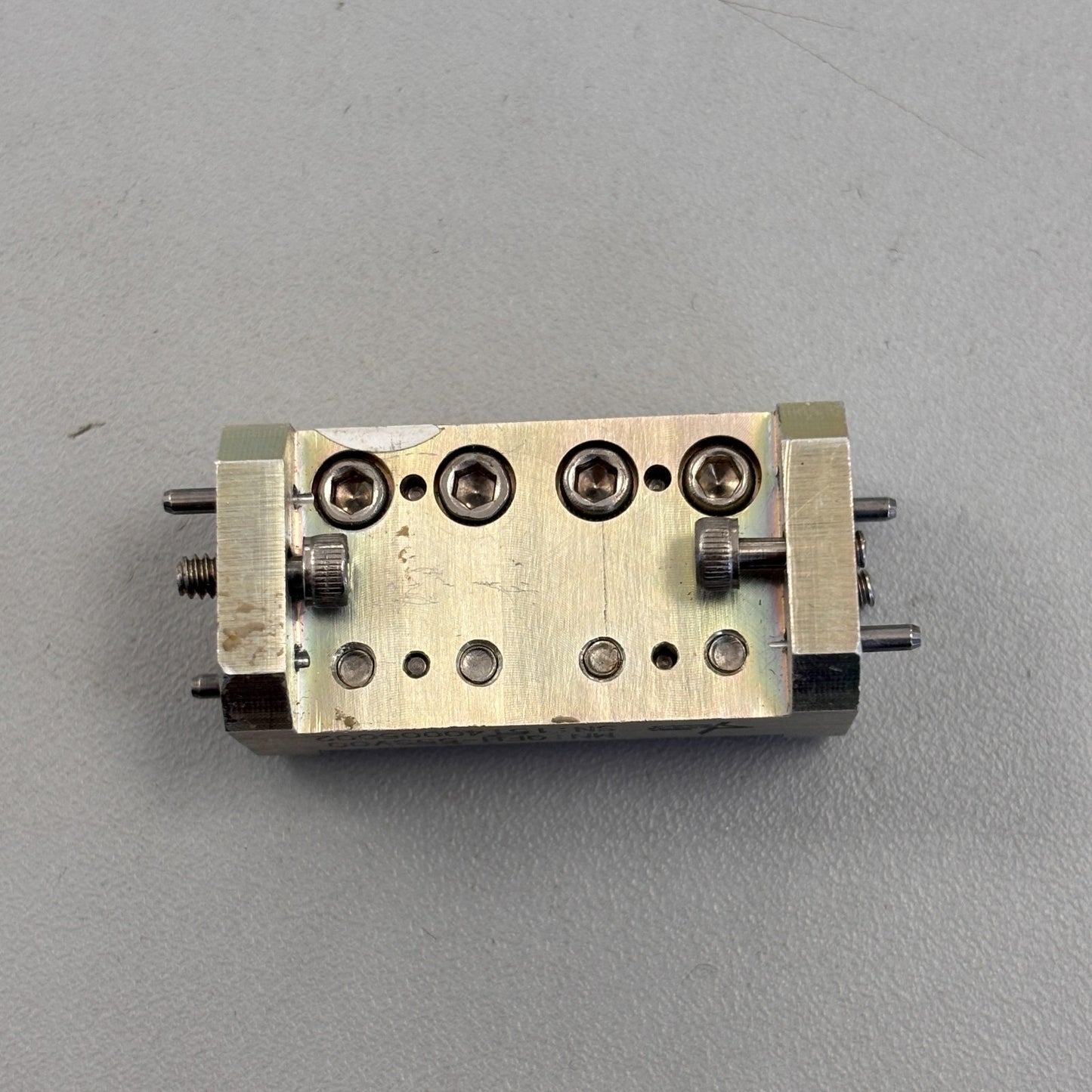 WR15 Waveguide BPF 55–65GHz QFH-558V00