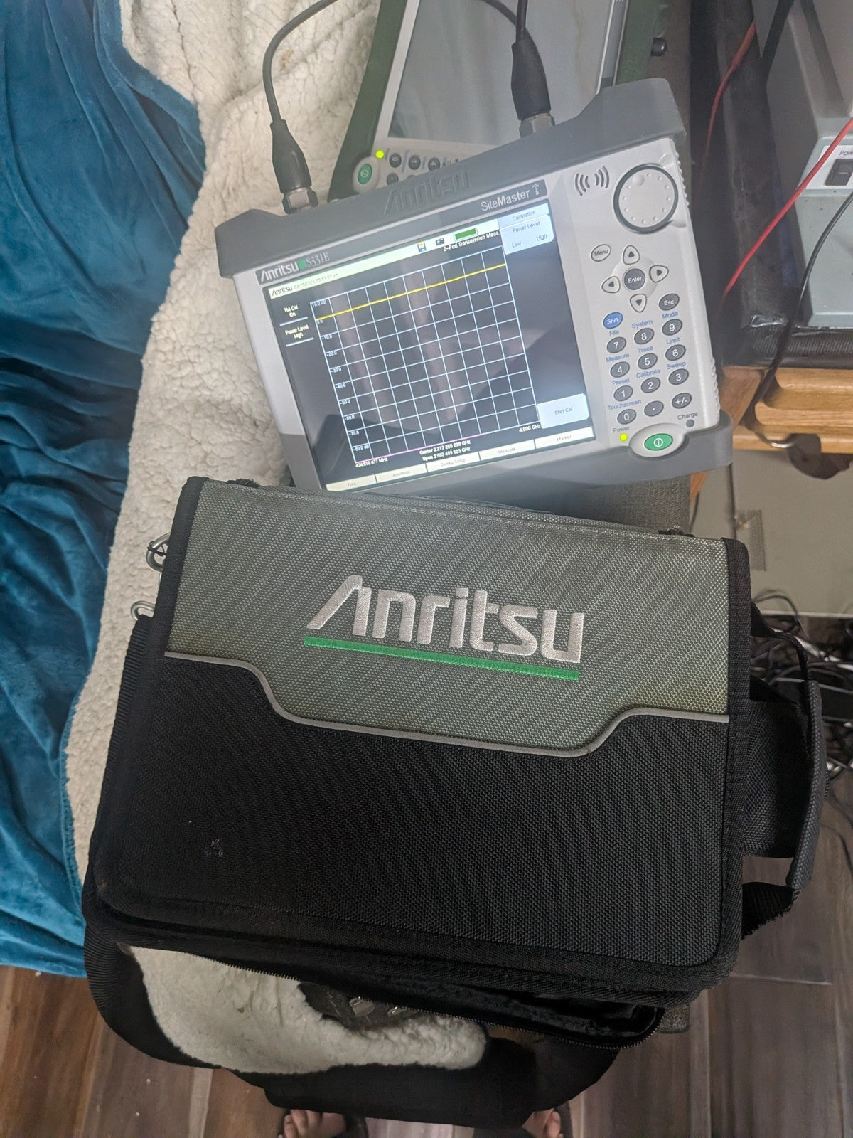 ANRITSU S331E 4 GHz Handheld Cable/Antenna Analyzer