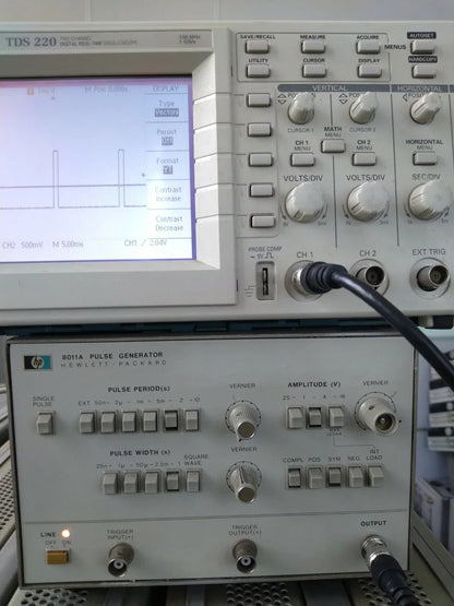 HP Agilent 8011A Precision Pulse Generator 0.2-20MHz