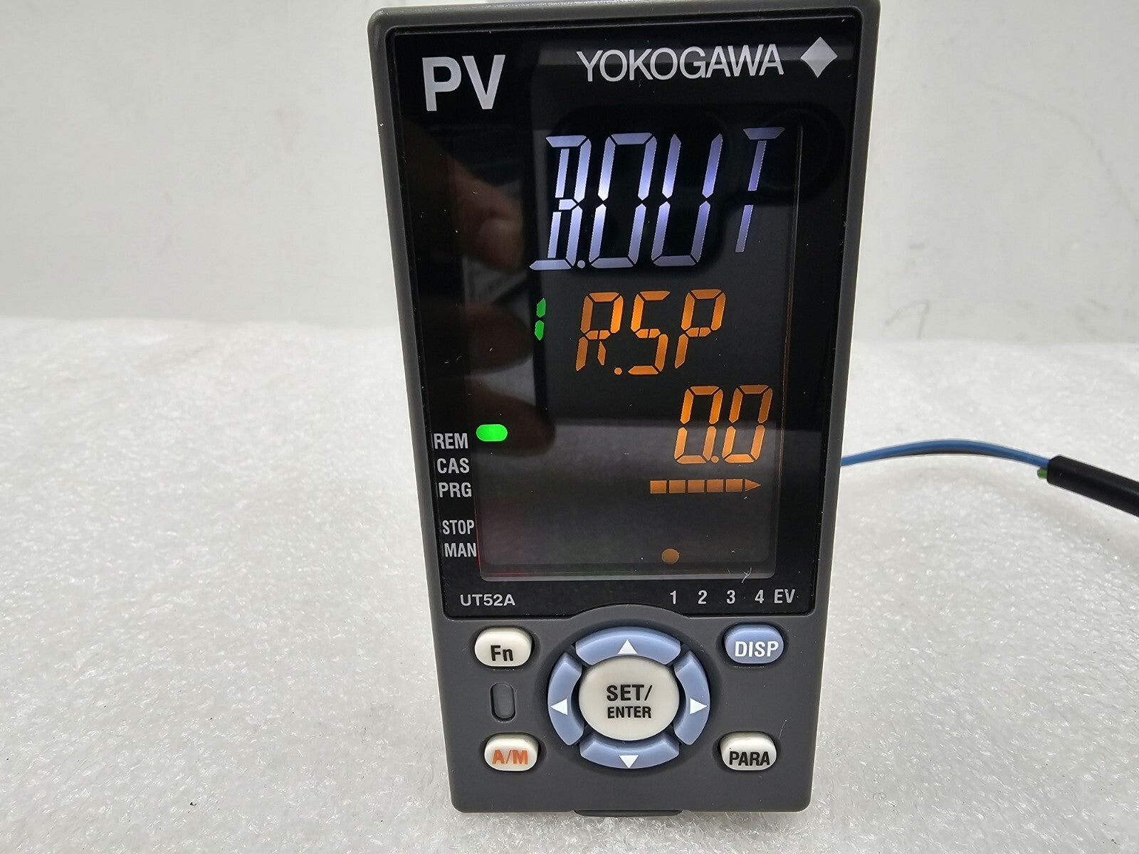 Yokogawa UT52A Temperature Controller S10