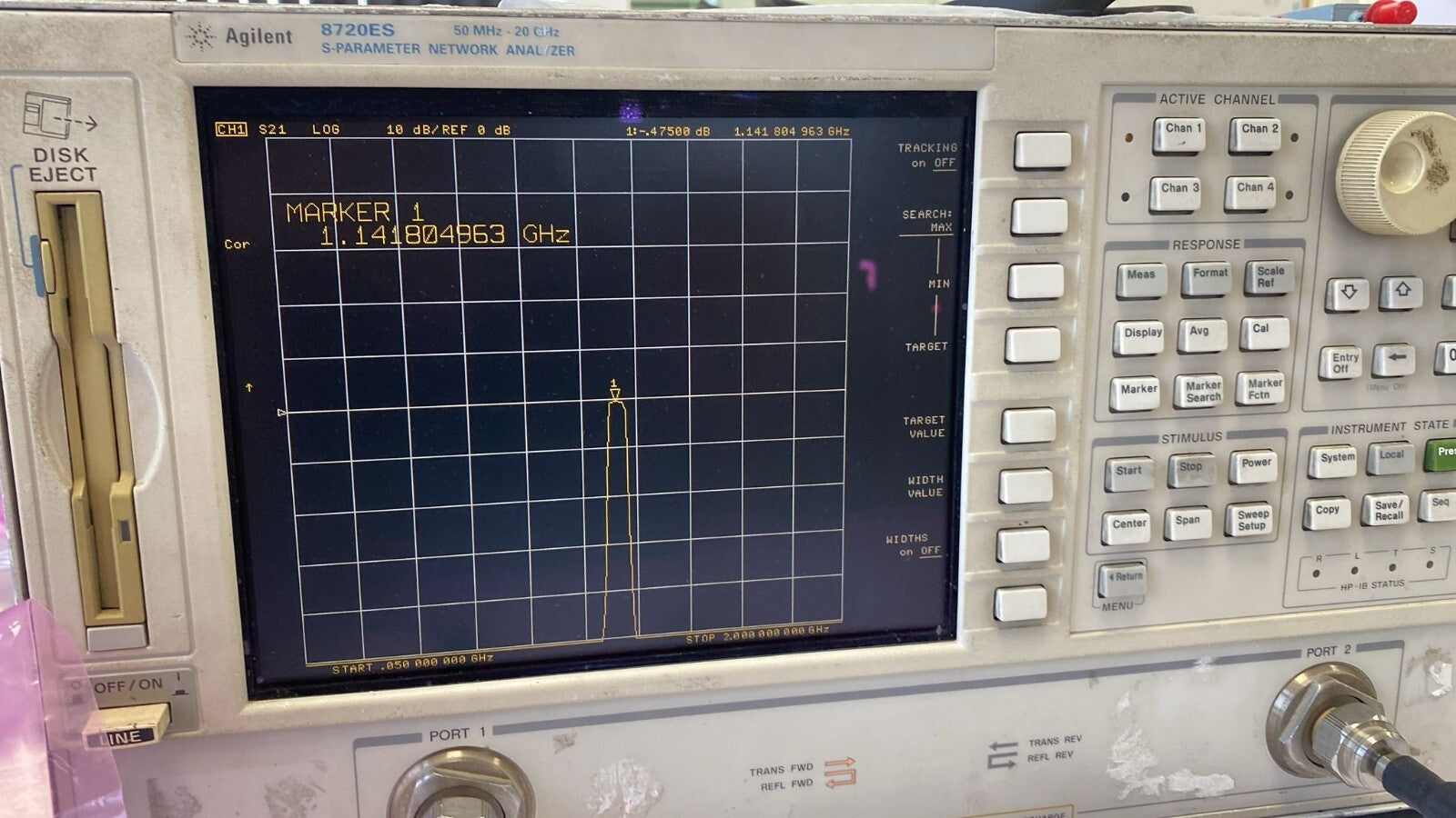 Band Pass Filter 1.1 GHz 55 MHz Bandwidth 0.4 dB Loss