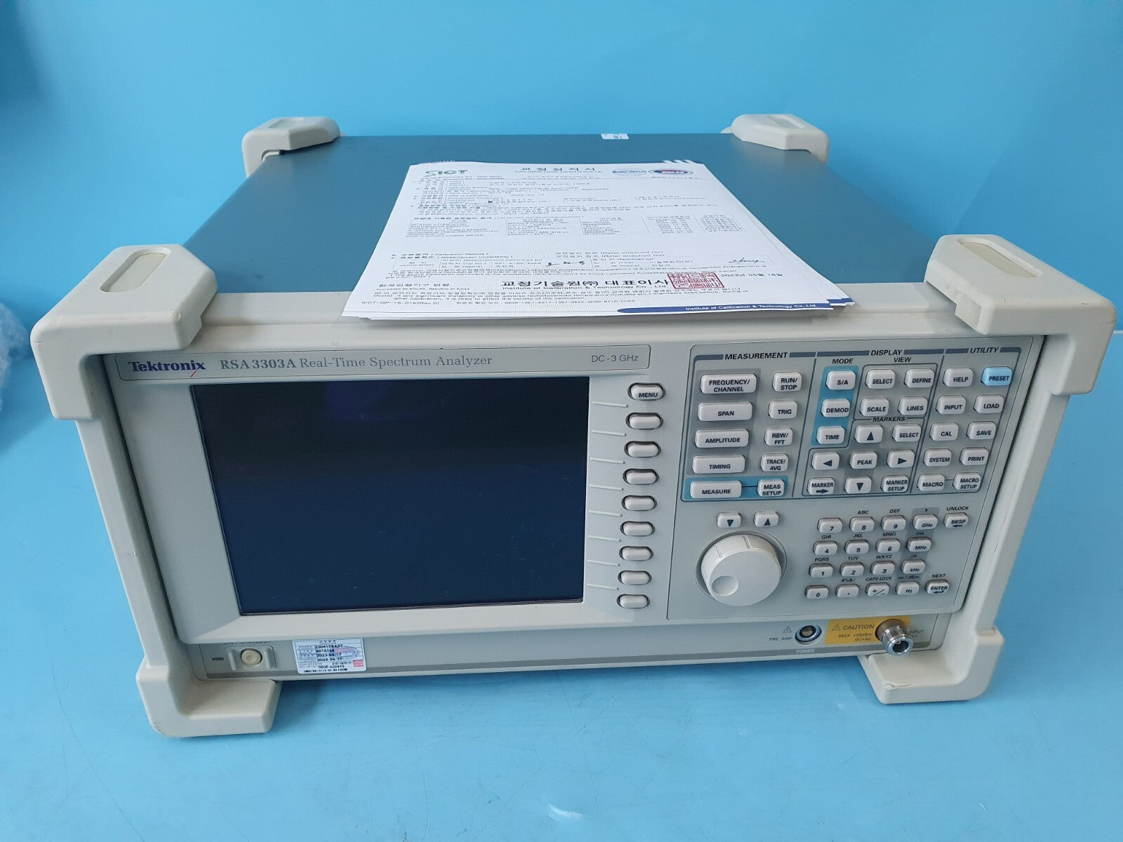 Tektronix RSA3303A 3GHz Real-Time Spectrum Analyzer Calibrated