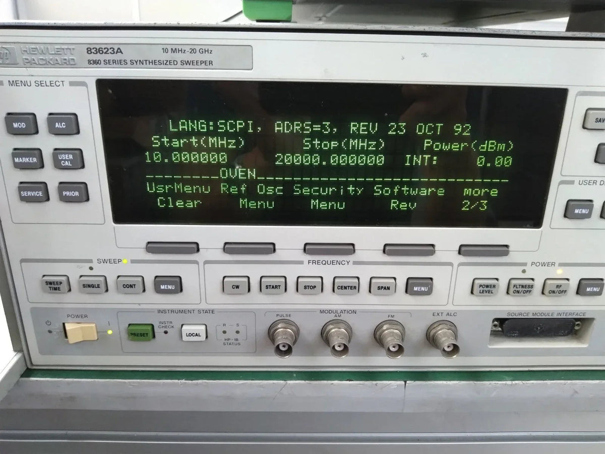 Agilent 83623A 10MHz-20GHz Synthesized Sweep Signal Generator