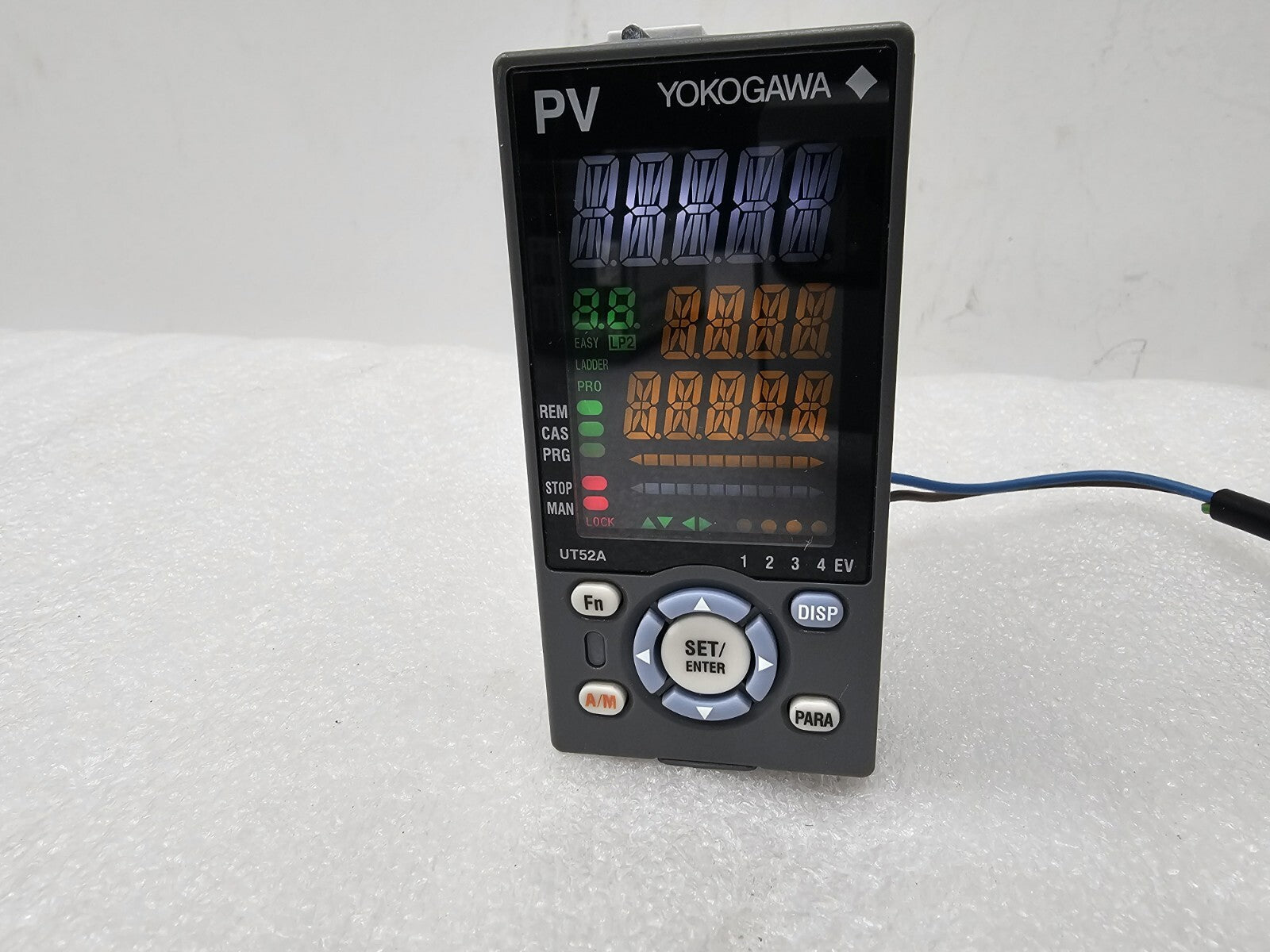 Yokogawa UT52A Temperature Controller S10