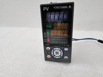 Yokogawa UT52A Temperature Controller S10