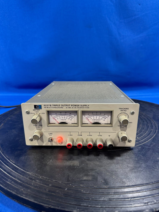 HP 6237B Triple Output Power Supply