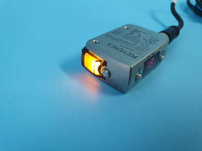 Keyence LR-ZB250CN Laser Sensor with Cable