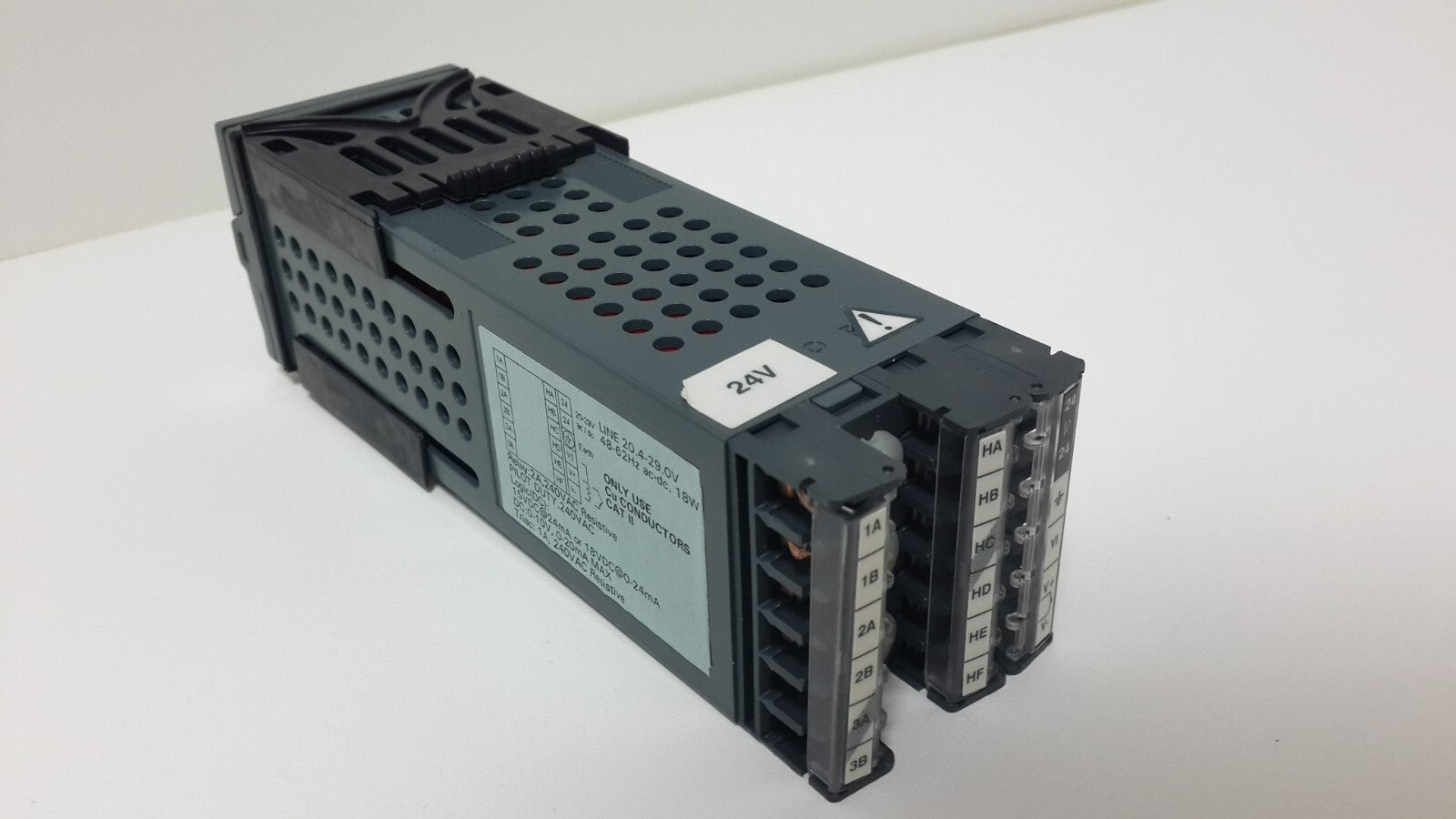 Eurotherm 2416 Temperature Controller