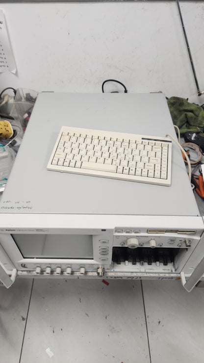 Agilent 86100A Infiniium DCA Wide-Bandwidth Oscilloscope