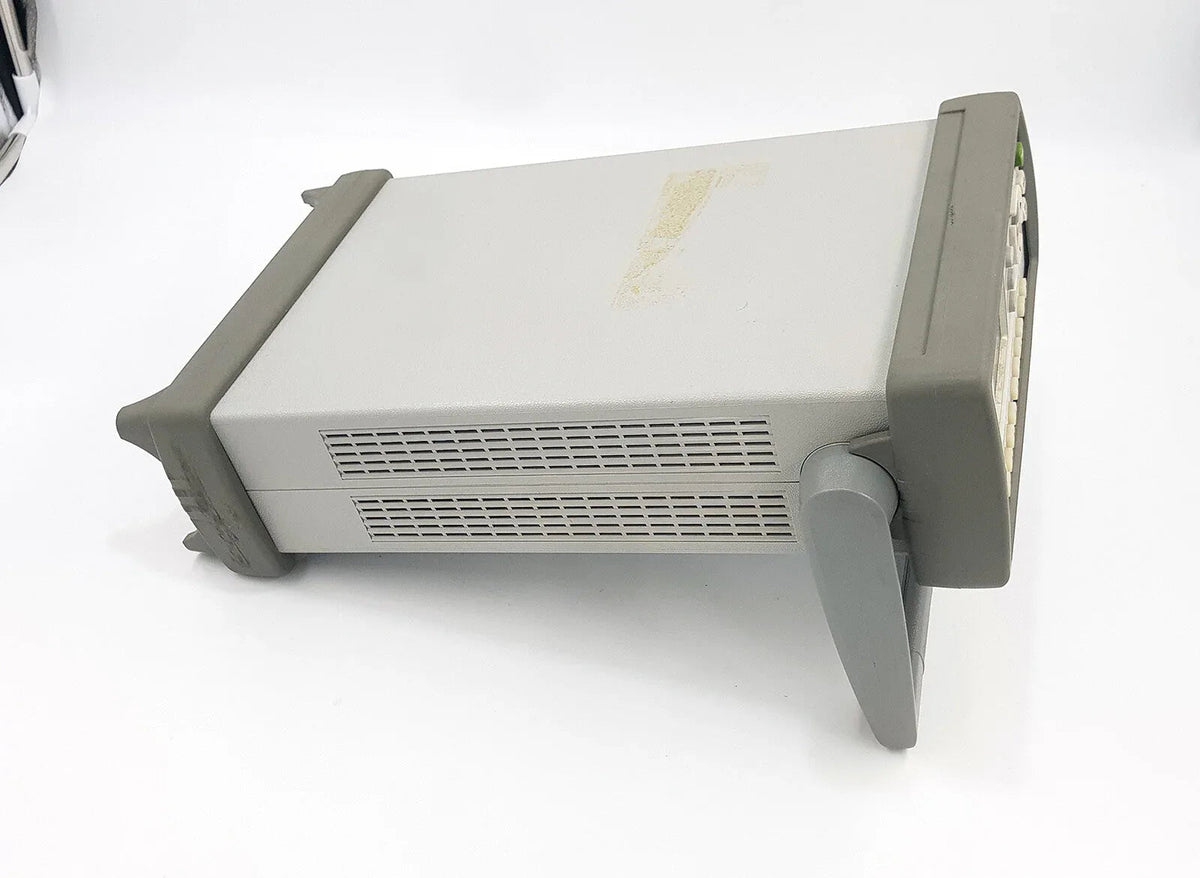 Agilent 11713B RF Attenuator and Switch Driver