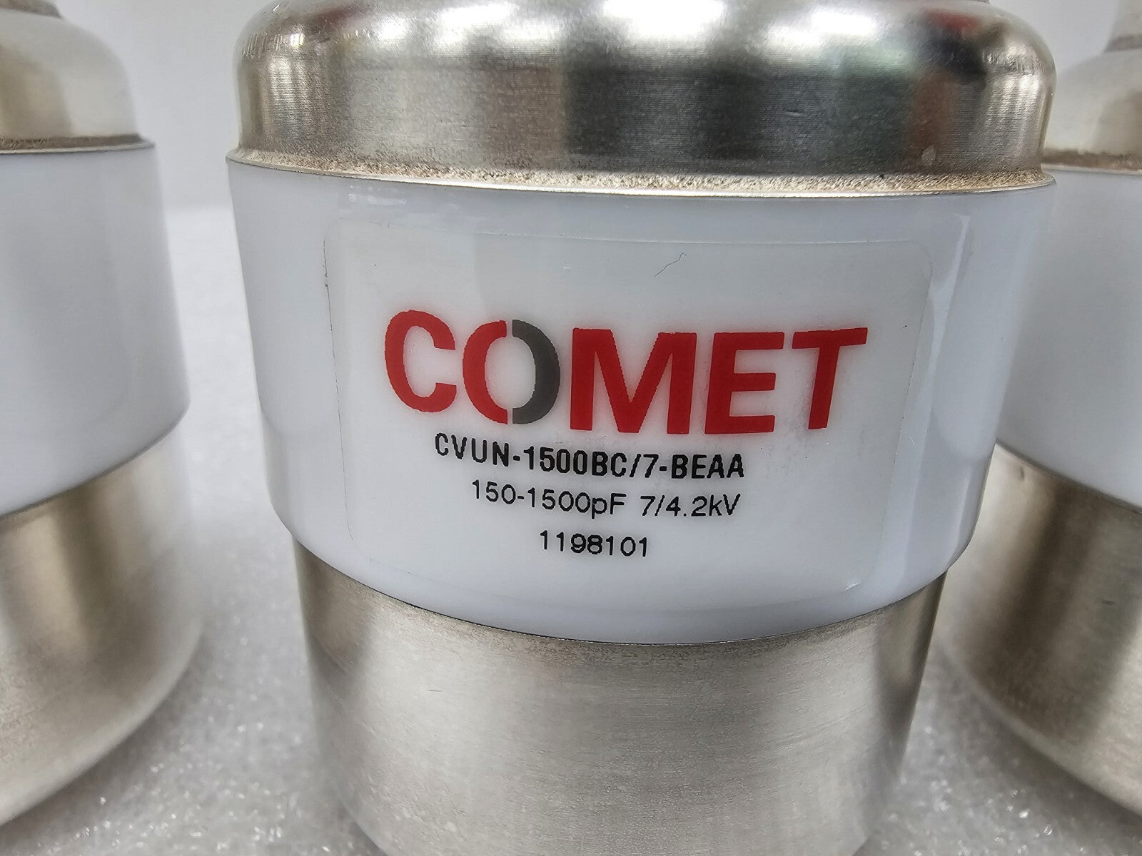 COMET CVUN-1500BC/7-BEAA 150-1500pF Vacuum Capacitor
