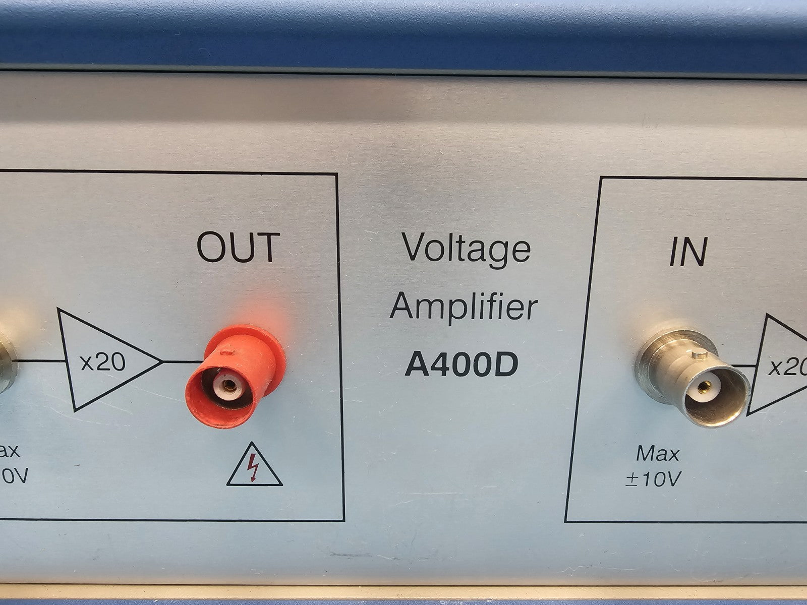 FLC Electronics A400D 2-Channel Voltage Amplifier