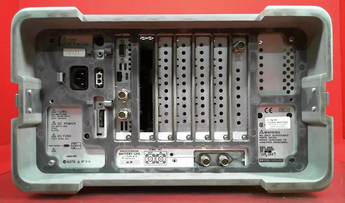 Agilent E4404B 9kHz-6.7GHz Portable Spectrum Analyzer