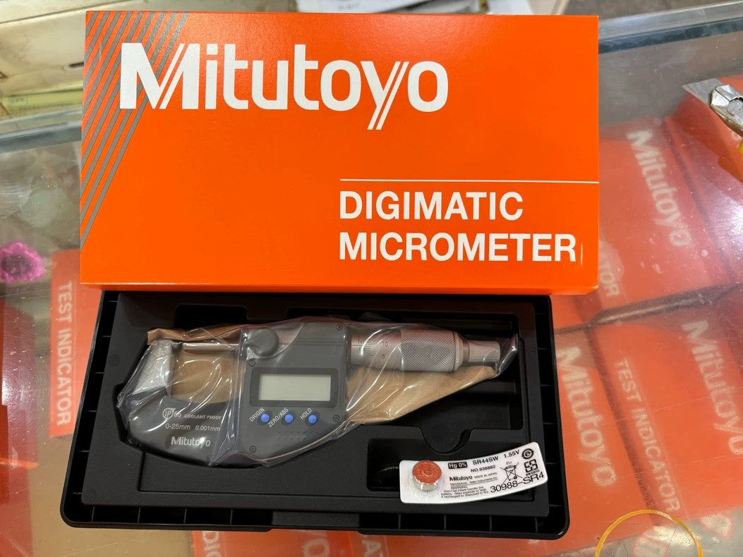 New Mitutoyo 293-240-30 MDC-25PX Digital Micrometer 0.01mm