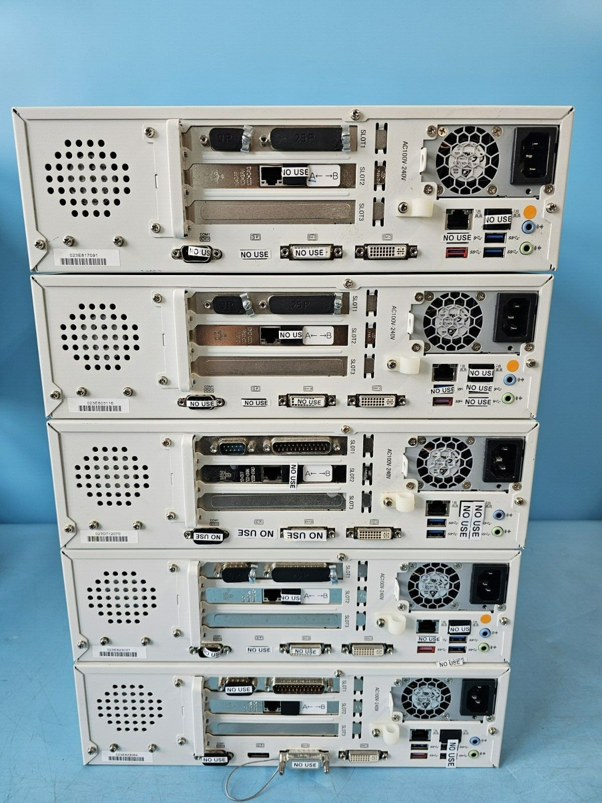 Hitachi HF-W2000 Industrial PC HJ-2045-WBMB