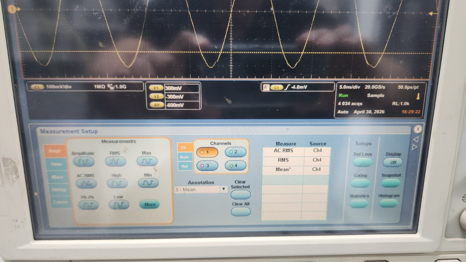 Tektronix DPO7054 4CH Digital Phosphor Oscilloscope