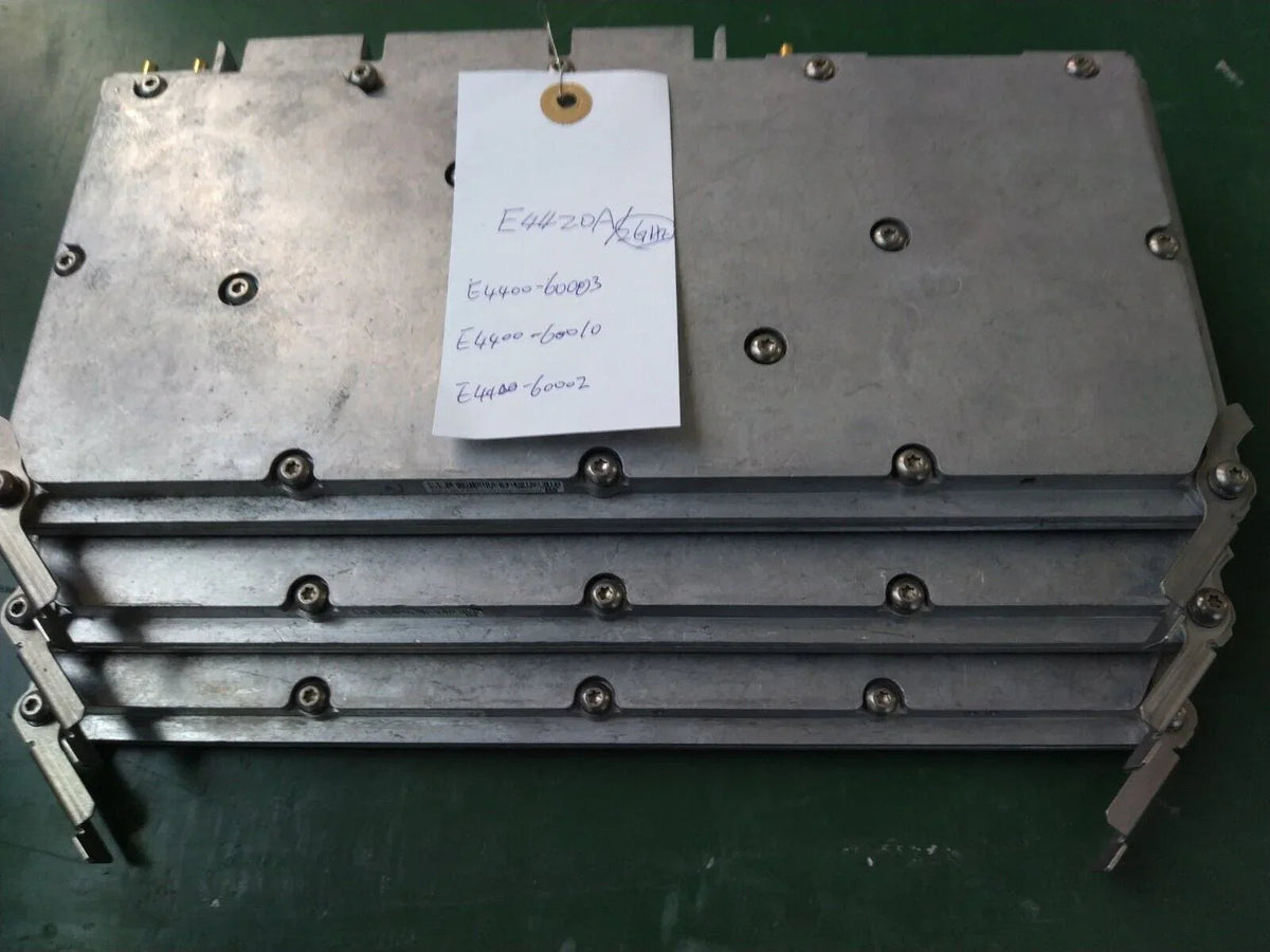 HP Agilent ESG E4400 Boards Signal Generator