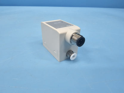 New CKD EVS2-500-0H4AV-C11-3 Pneumatic Regulator