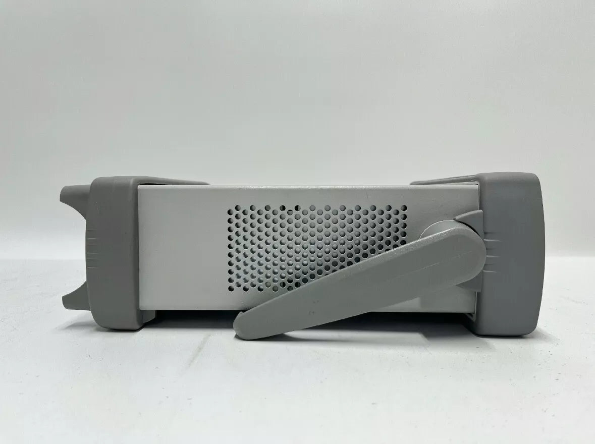Keysight Agilent 53220A 350MHz Universal Frequency Counter
