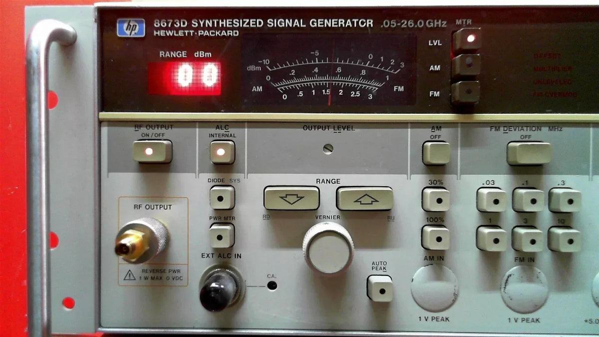 Agilent 8673D 0.05-26.5GHz Synthesized Signal Gen