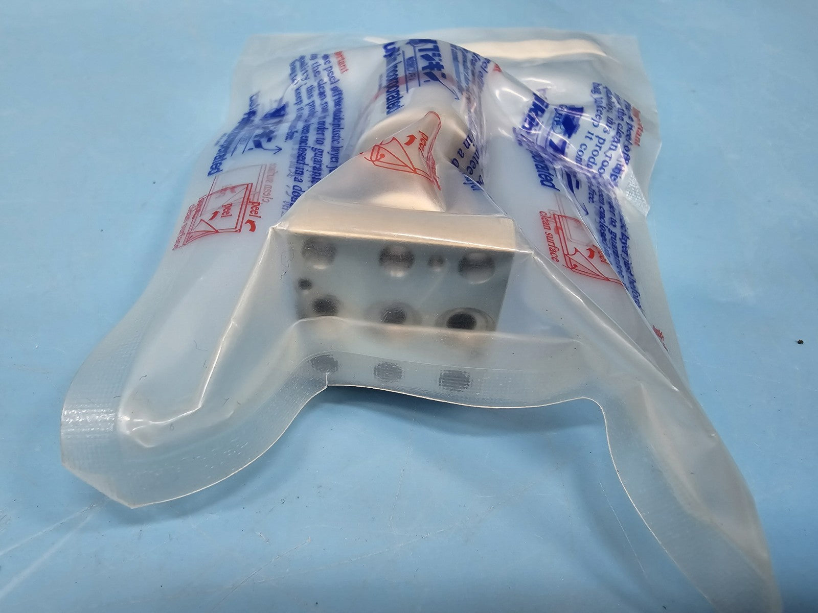 New Fujikin FPR-NSDT-21-6.35UGC#B Valve