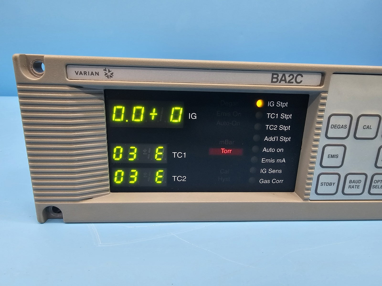 Varian BA2C Sentorr Vacuum Gauge Controller