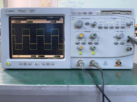 Agilent 54820A 500MHz 2GSa/s Digital Oscilloscope