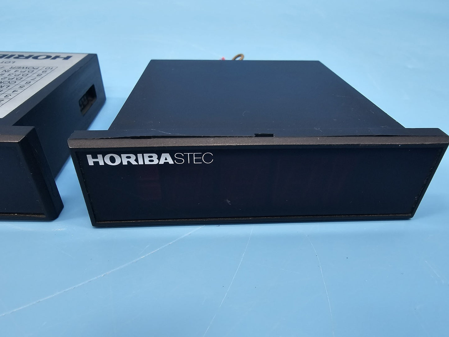 Horiba Stec DU-102E Mass Flow Controller Meter