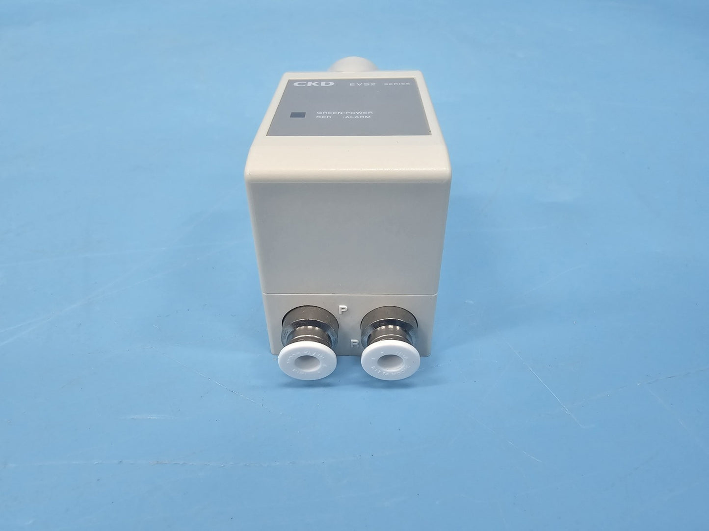 New CKD EVS2-500-0H4AV-C11-3 Pneumatic Regulator