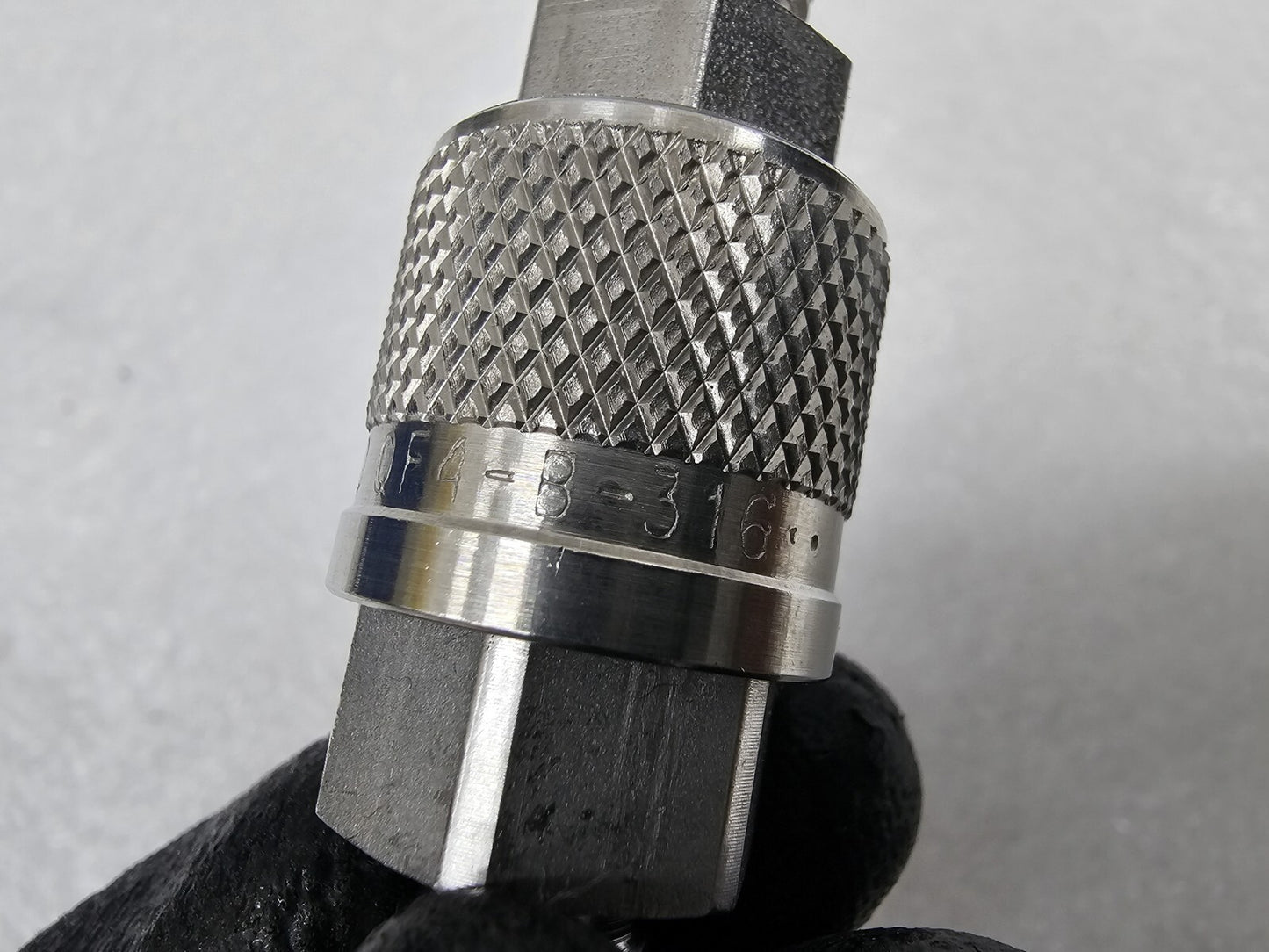 Swagelok QC8 QF4 Quick Connect Coupling