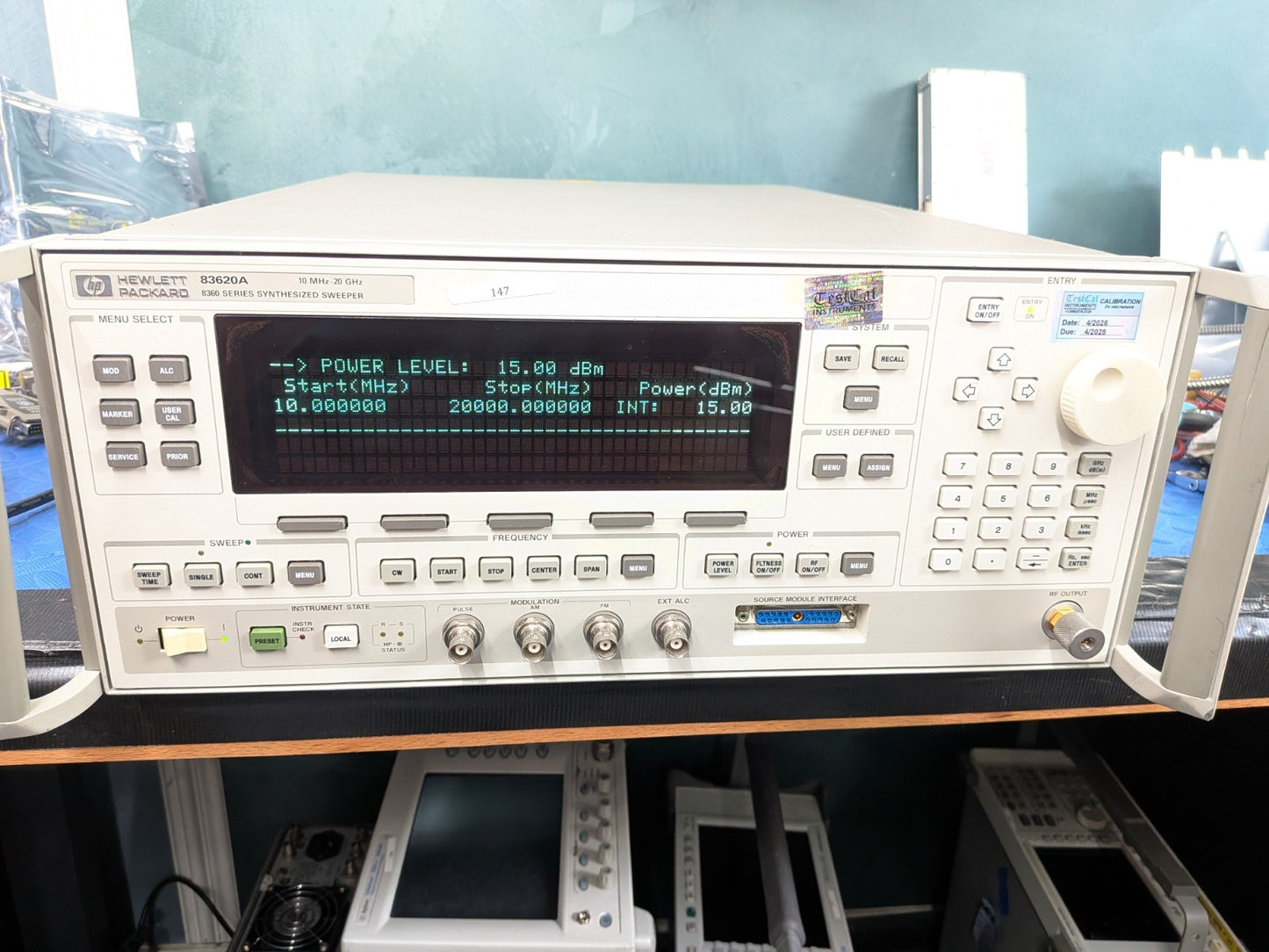 HP Agilent 83620A Signal Generator CW/Sweeper